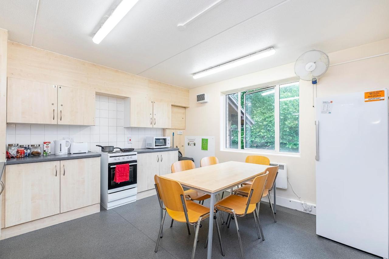 Private Rooms In Colindale - Sk The Hyde Bagian luar foto